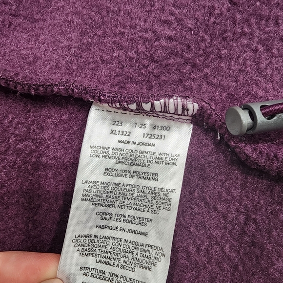 [COLUMBIA] womens size Medium, maroon long sleeve zip up jacket . - Picture 14 of 16